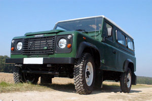 Land Rover Defender 110
