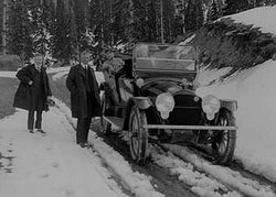1913 Packard 6