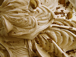 Caramel ice cream