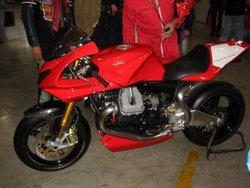 Moto Guzzi MGS-01 Corsa
