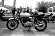 Norton 850 Commando